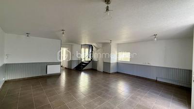 Maison - 136 m² - 5 pièces