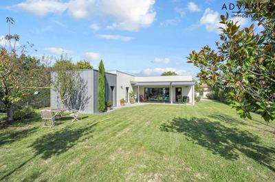 Maison d'architecte - 156 m² - 5 pièces