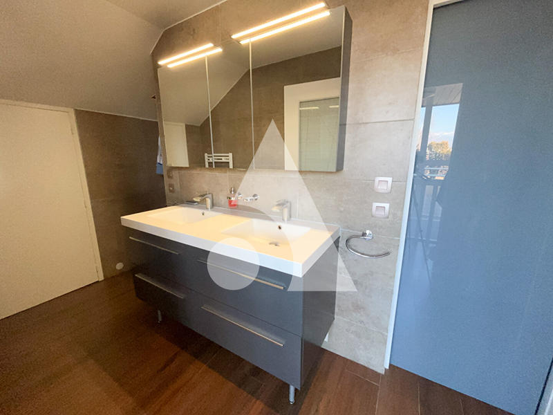 Appartement - 131 m² - 5 pièces