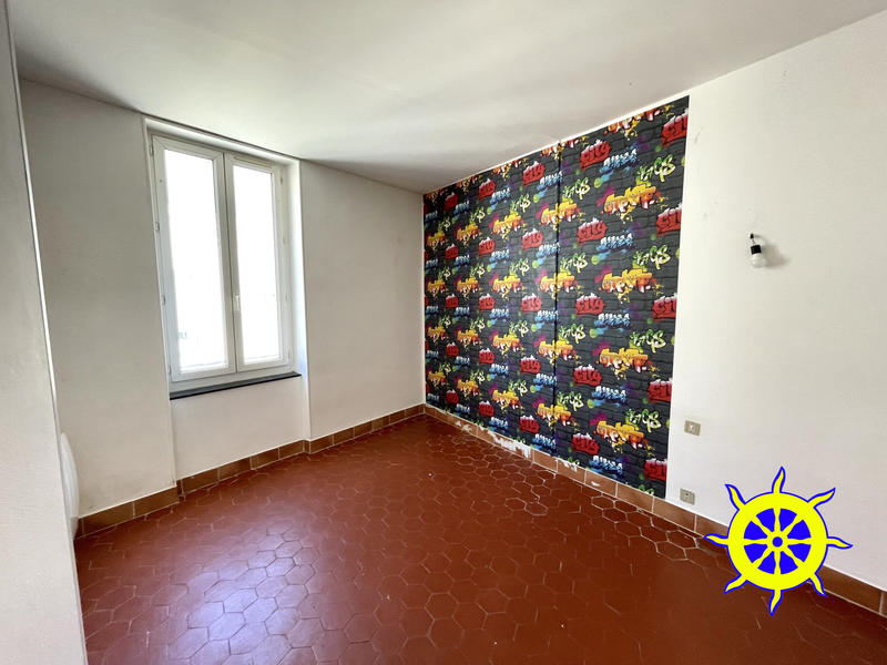 Maison ancienne - 185 m² - 7 pièces