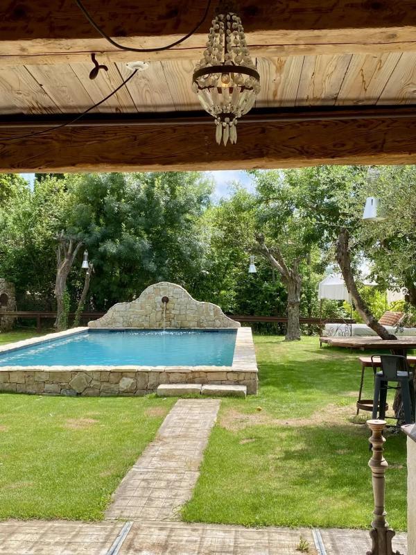 Propriété - 230 m² - 10 pièces