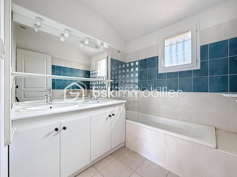 Maison - 119 m² - 6 pièces