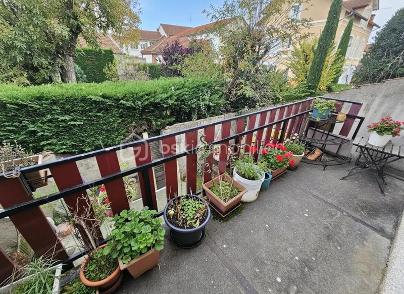 Maison de ville - 75 m² - 3 pièces