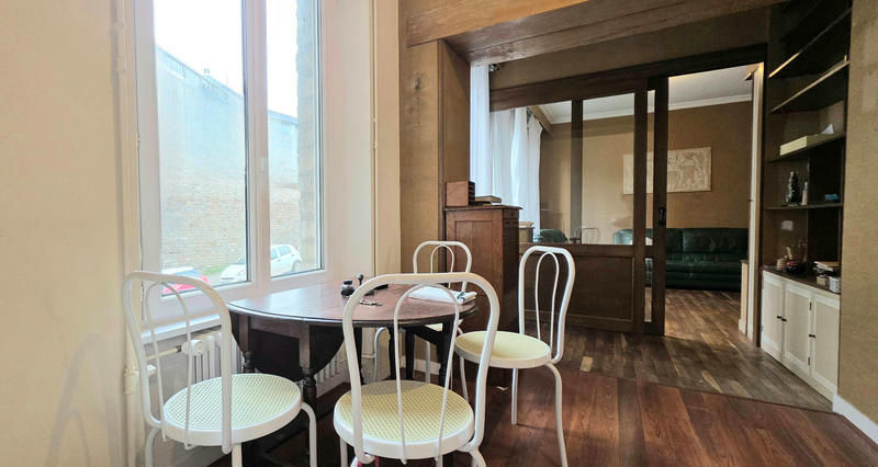 Maison - 143 m² - 7 pièces