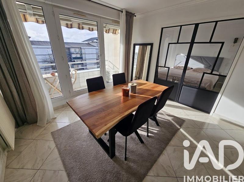 Appartement - 72 m² - 3 pièces