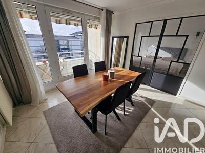 Appartement - 72 m² - 3 pièces