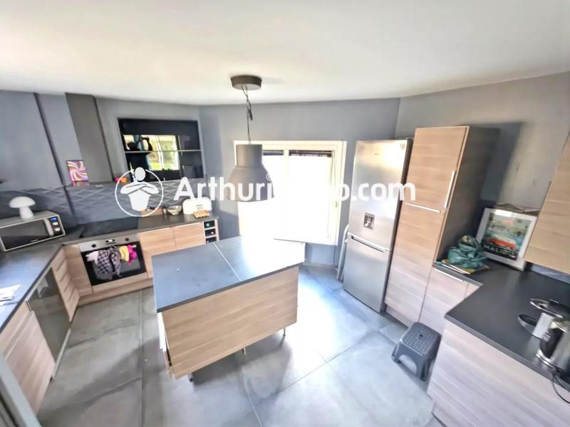 Maison - 105 m² - 5 pièces