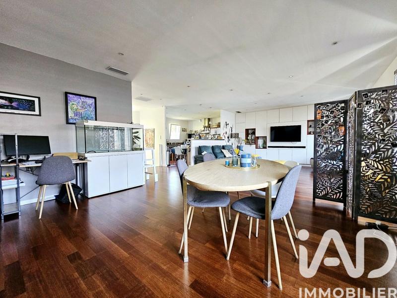 Maison - 150 m² - 5 pièces