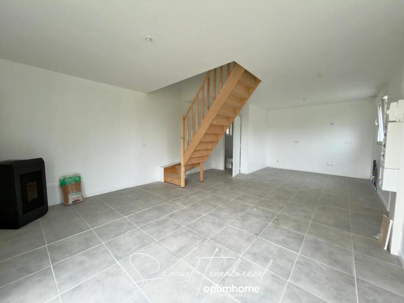Propriété - 330 m² - 6 pièces