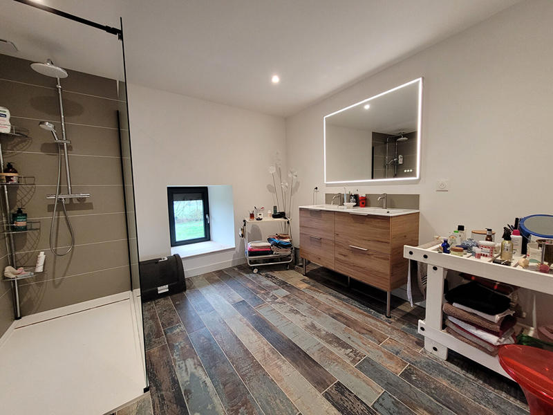 Maison - 150 m² - 5 pièces