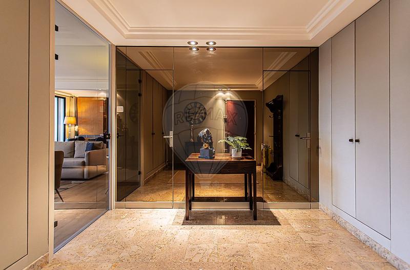 Appartement - 90 m² - 3 pièces