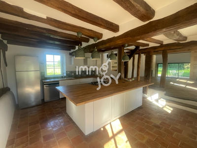 Maison - 180 m² - 6 pièces