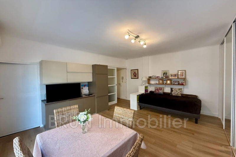 Studio - 31 m² - 1 pièce