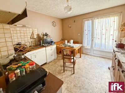 Maison - 110 m² - 5 pièces