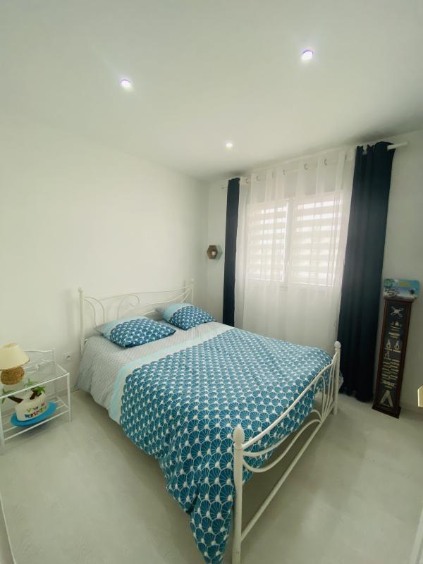 Villa - 233 m² - 9 pièces