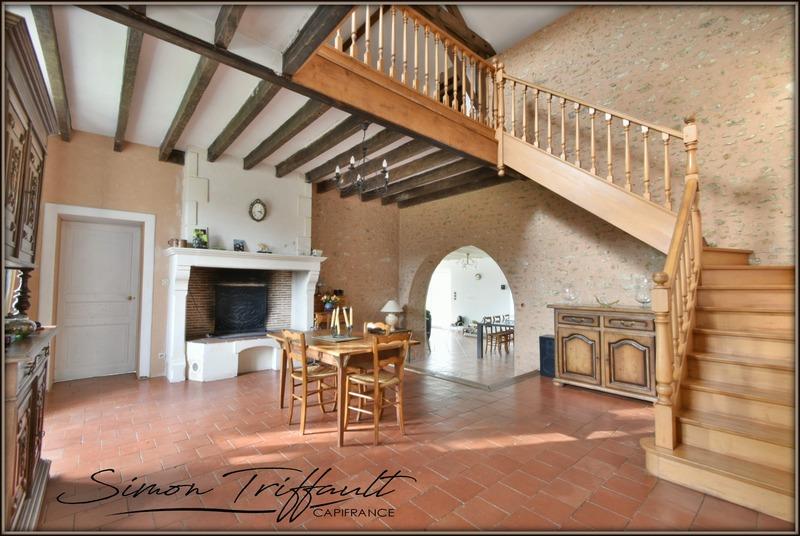Maison bourgeoise - 255 m² - 8 pièces