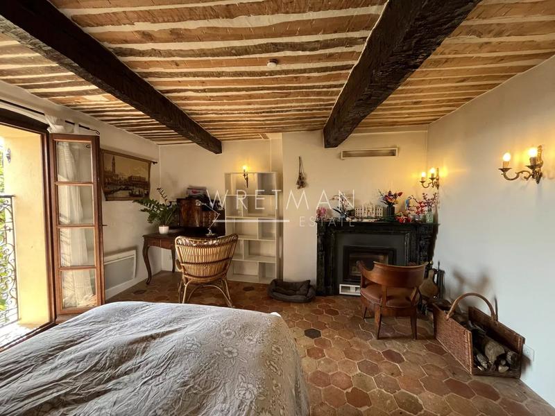 Maison de village - 143 m² - 7 pièces