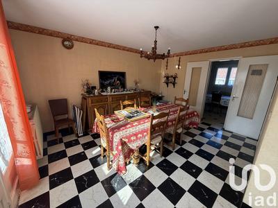Maison - 86 m² - 5 pièces