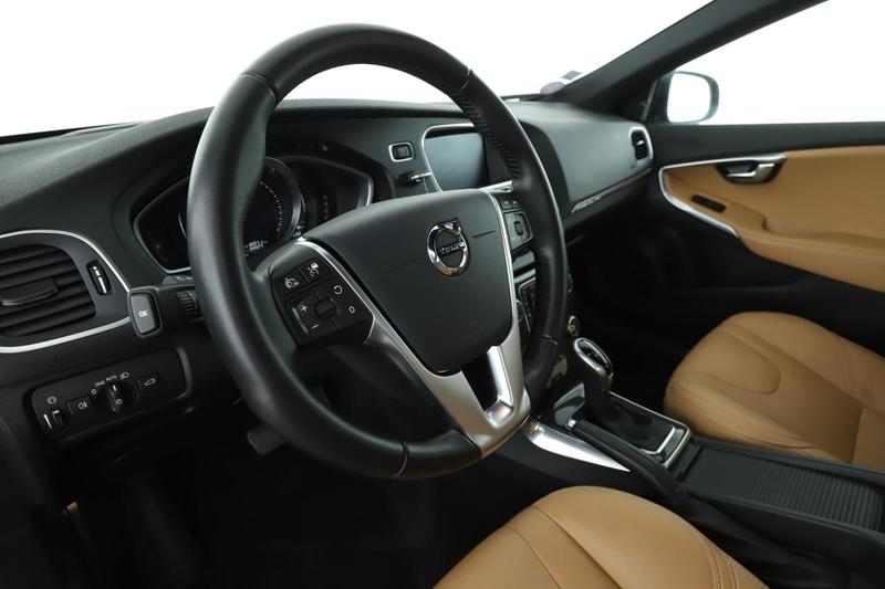 Volvo V40 Cross Country 1.5 T3 Signature Edition Geartronic 6 152 ch