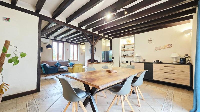 Maison - 171 m² - 6 pièces