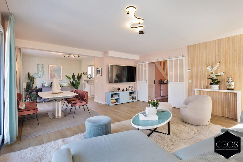 Maison - 137 m² - 5 pièces