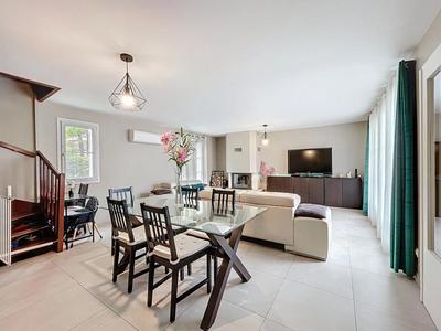 Maison - 118 m² - 5 pièces