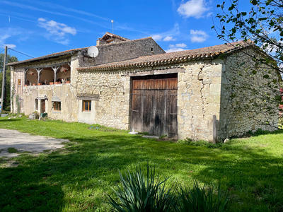 Maison - 174 m² - 5 pièces