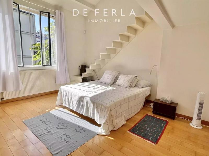 Maison - 183 m² - 7 pièces