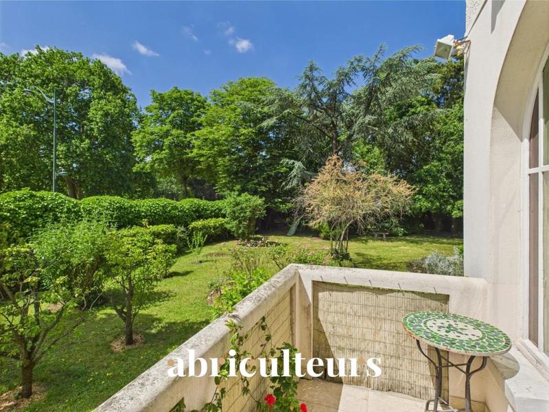 Appartement ancien - 165 m² - 6 pièces