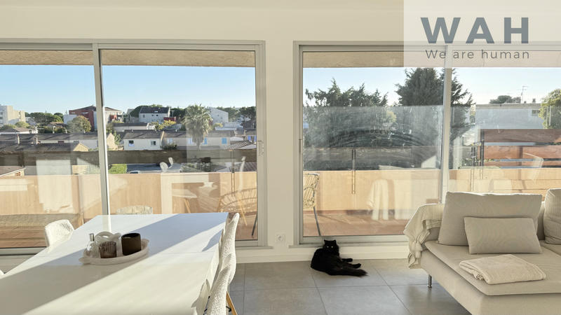 Loft - 101 m² - 4 pièces