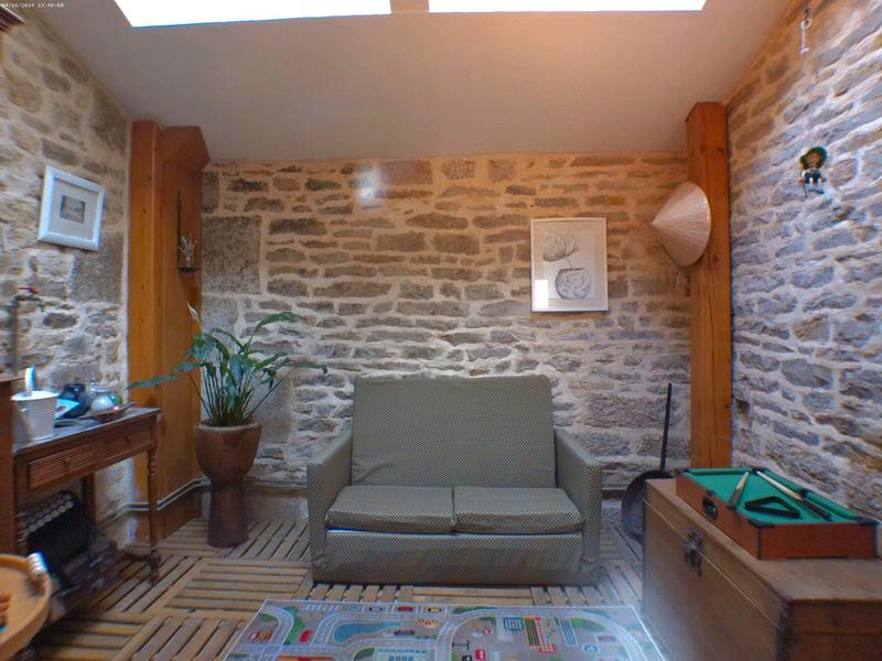 Maison - 200 m² - 7 pièces