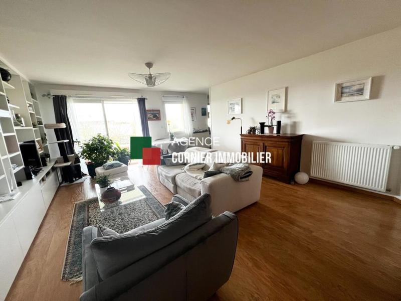 Appartement - 82 m² - 4 pièces