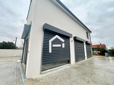 Local commercial - 58 m² - 2 pièces