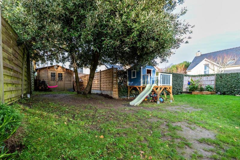 Maison - 95 m² - 5 pièces