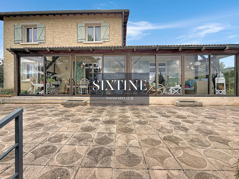 Maison ancienne - 154 m² - 7 pièces