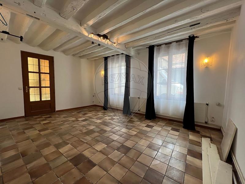 Maison en pierre - 162 m² - 7 pièces