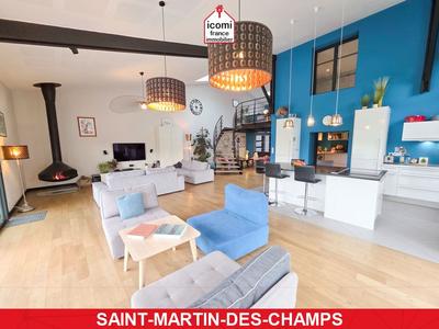 Propriété - 250 m² - 8 pièces