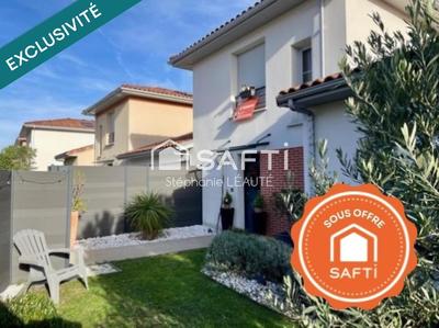 Maison - 90 m² - 4 pièces