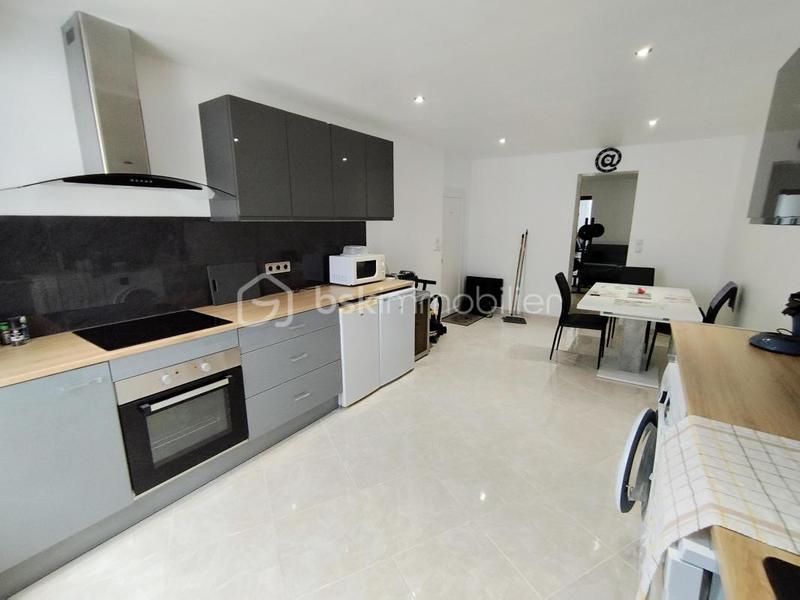 Appartement - 55 m² - 3 pièces