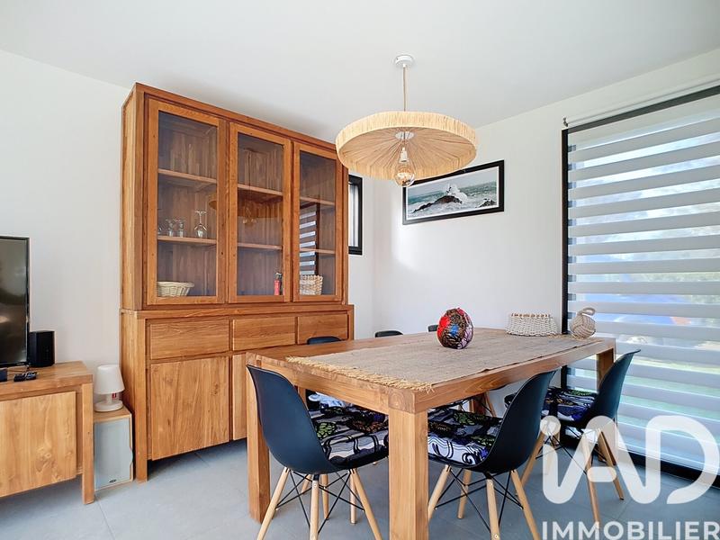 Maison - 90 m² - 6 pièces