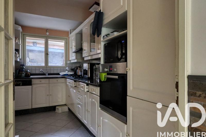 Appartement - 90 m² - 3 pièces