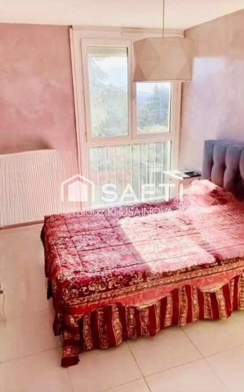 Appartement - 83 m² - 4 pièces