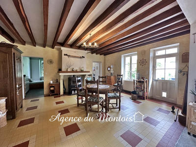 Maison - 165 m² - 7 pièces
