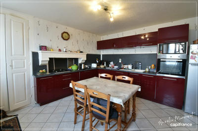 Corps de ferme - 122 m² - 6 pièces