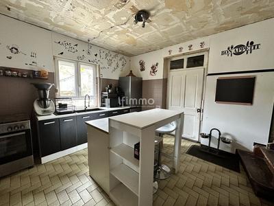 Maison - 110 m² - 5 pièces