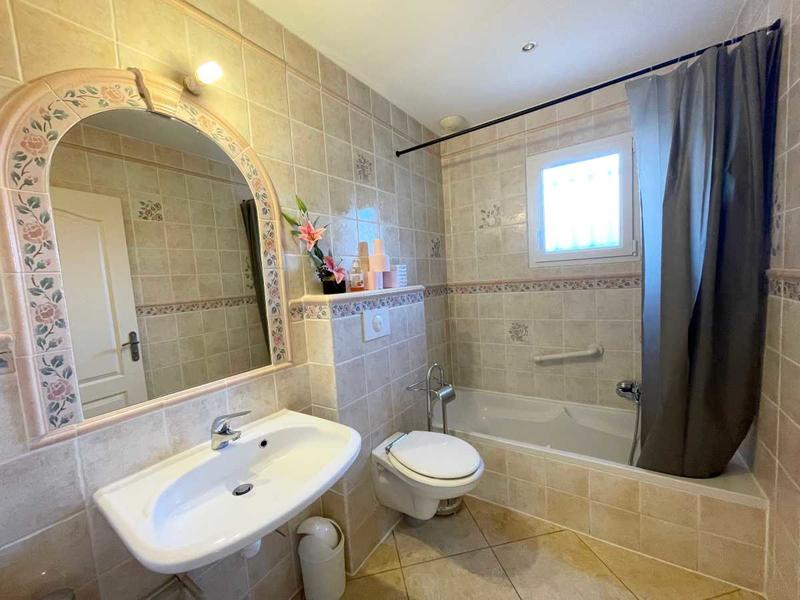 Maison - 112 m² - 6 pièces