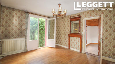 Maison - 110 m² - 8 pièces