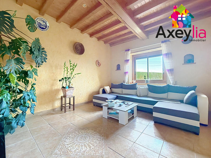 Maison - 252 m² - 8 pièces