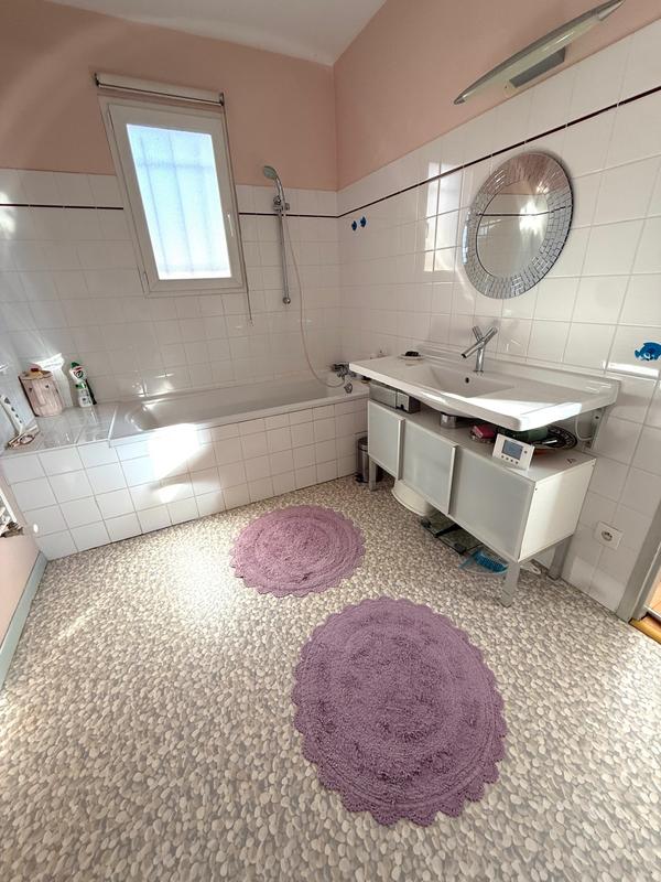 Maison - 135 m² - 7 pièces