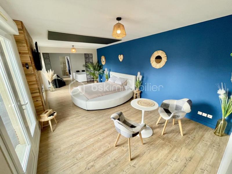 Maison - 193 m² - 7 pièces